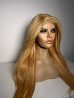 Lade das Bild in den Galerie-Viewer, Helene (B)
